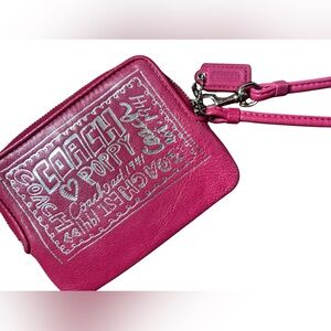 COACH - RARE Fuchsia and Silver Graphic Poppy Cardholder Wristlet